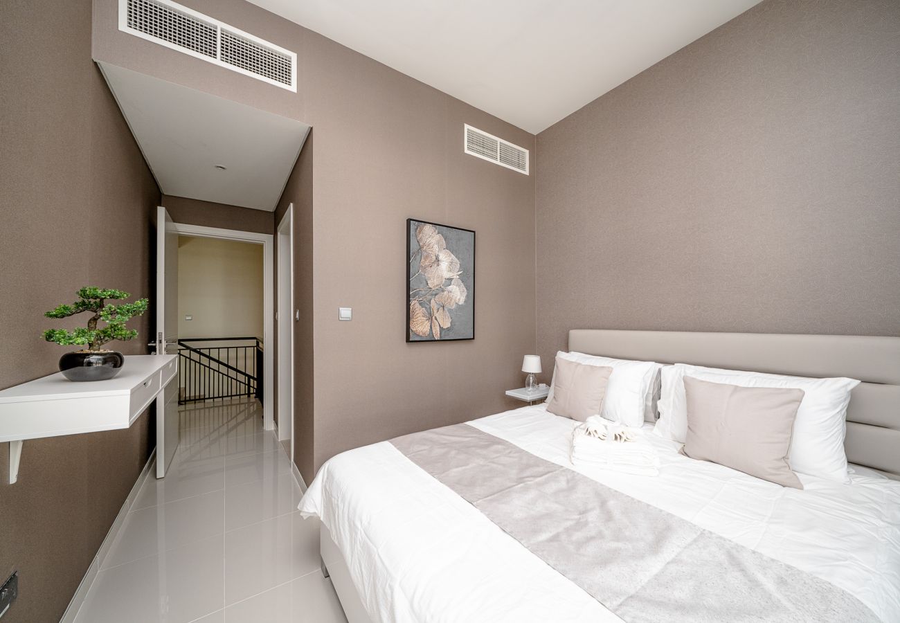 Villa à Dubai - DAMAC Hills 2 Centaury Villa | 3 bedrooms