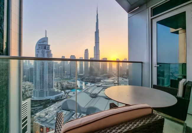 Appartement à Dubai - Address Fountain Views 1 | 2 Bedrooms