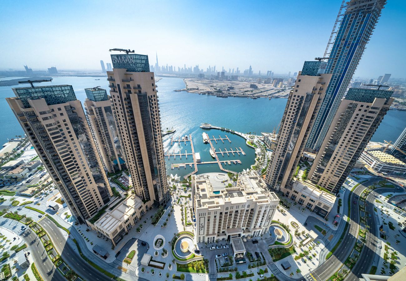 Apartment in Dubai - Harbour Views 1 - 3BR