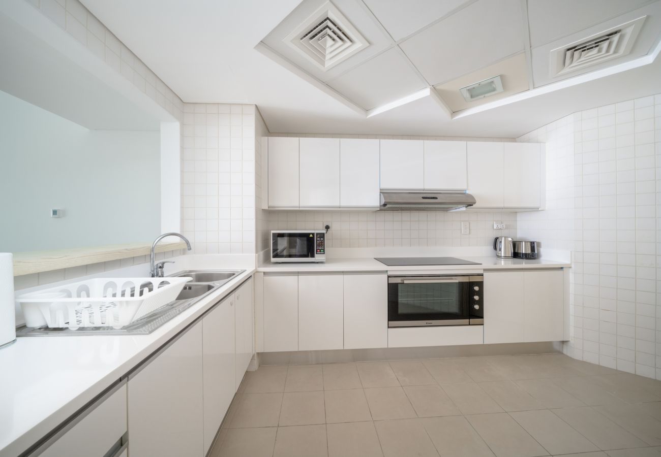 Apartment in Dubai - Al Bateen Residences | 2 Bedrooms