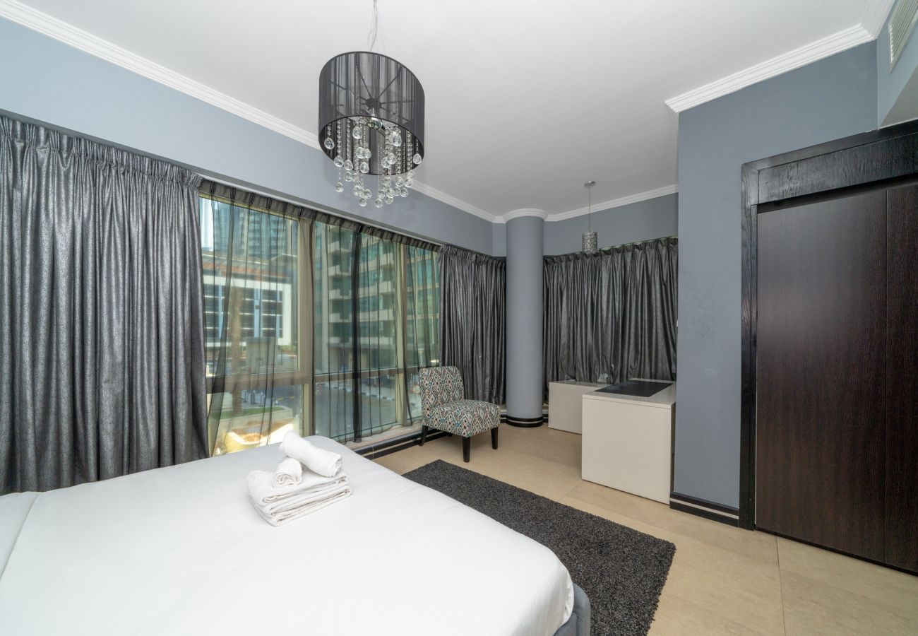 Apartment in Dubai - 5 Al Majara 3BR