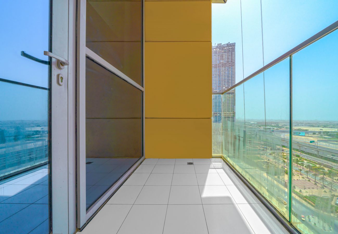 Apartment in Dubai - Amna Tower - 2BR