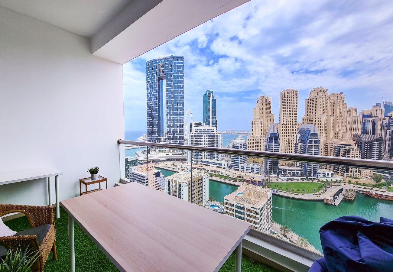 Apartment in Dubai - DEC Tower 2 - 3BR