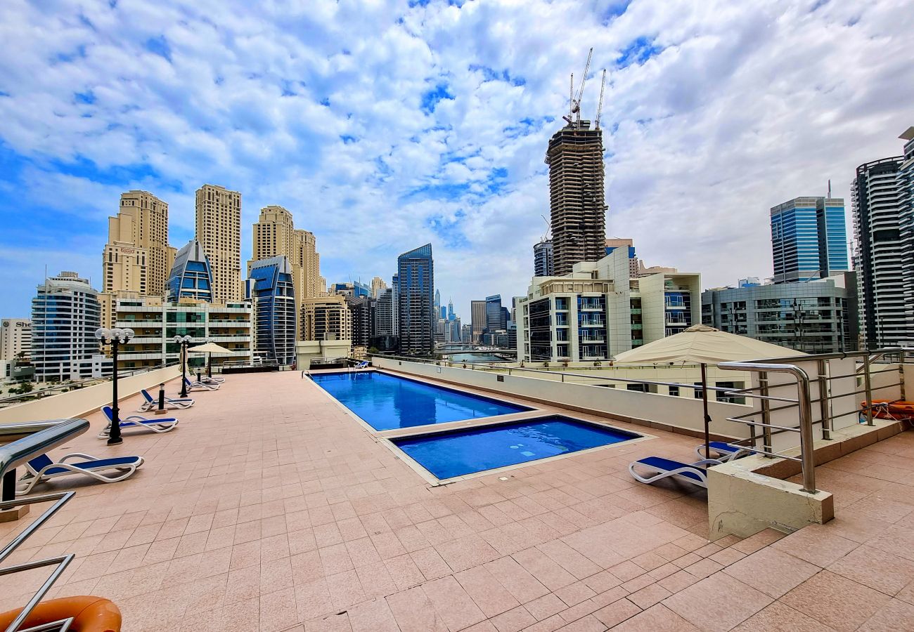 Apartment in Dubai - DEC Tower 2 | 3 Bedrooms
