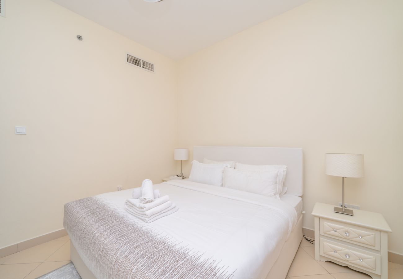 Apartment in Dubai - Marina Diamond 3 | 1 Bedroom