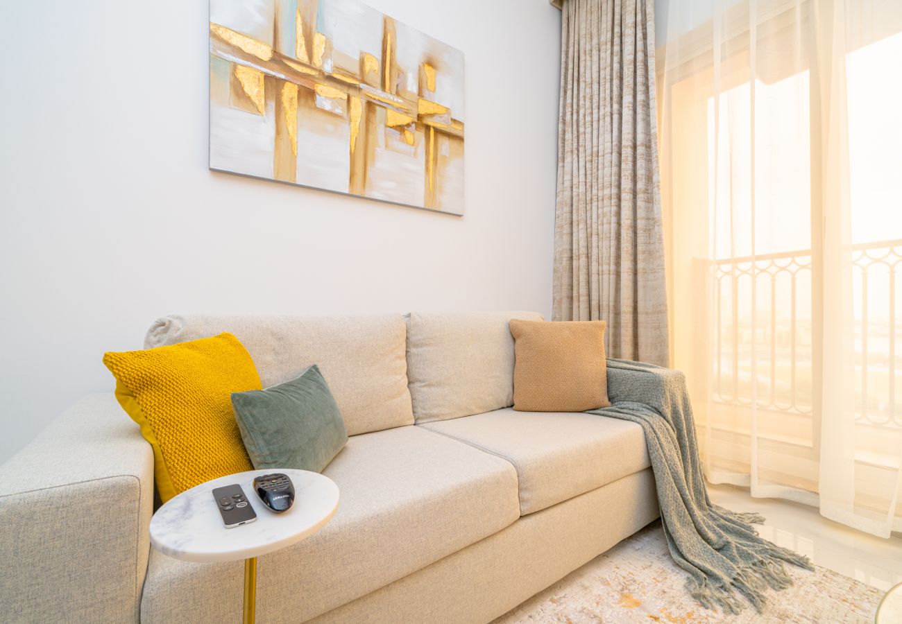 Apartment in Dubai - Canal Residence West Spanish | 1 Bedroom