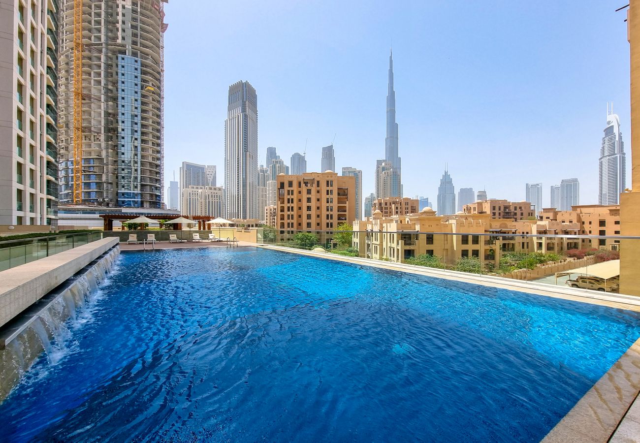 Apartment in Dubai - Bellevue Tower 1 | 2 Bedrooms