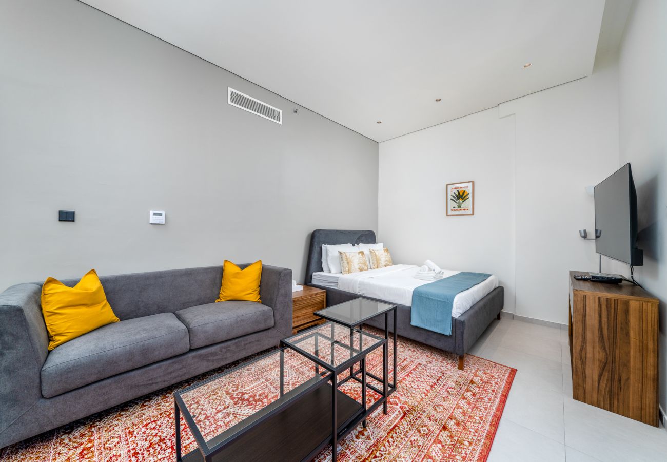 Apartment in Dubai - Beverly Residence | Studio