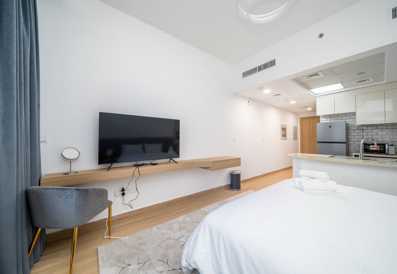 Apartment in Dubai - 151 Residence | Studio