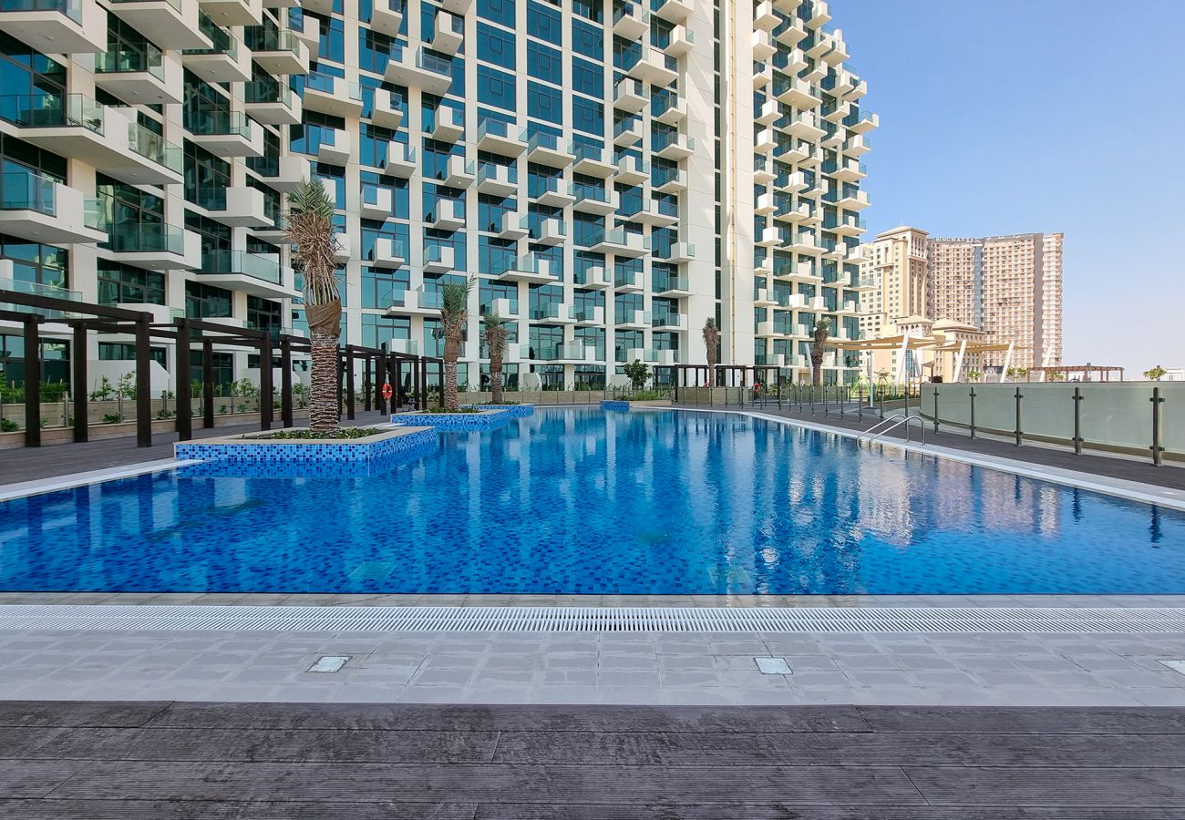 Apartment in Dubai - Azizi Farhad | 1 Bedroom