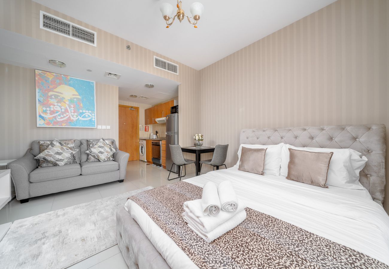 Apartment in Dubai - Lakeside A | Studio