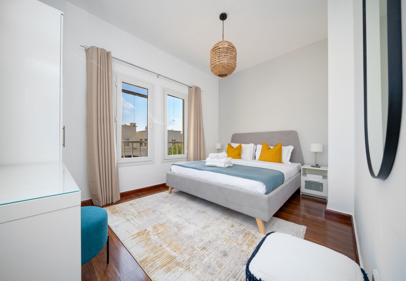 Villa in Dubai - Springs 8 - 2 bedroom with maid's room