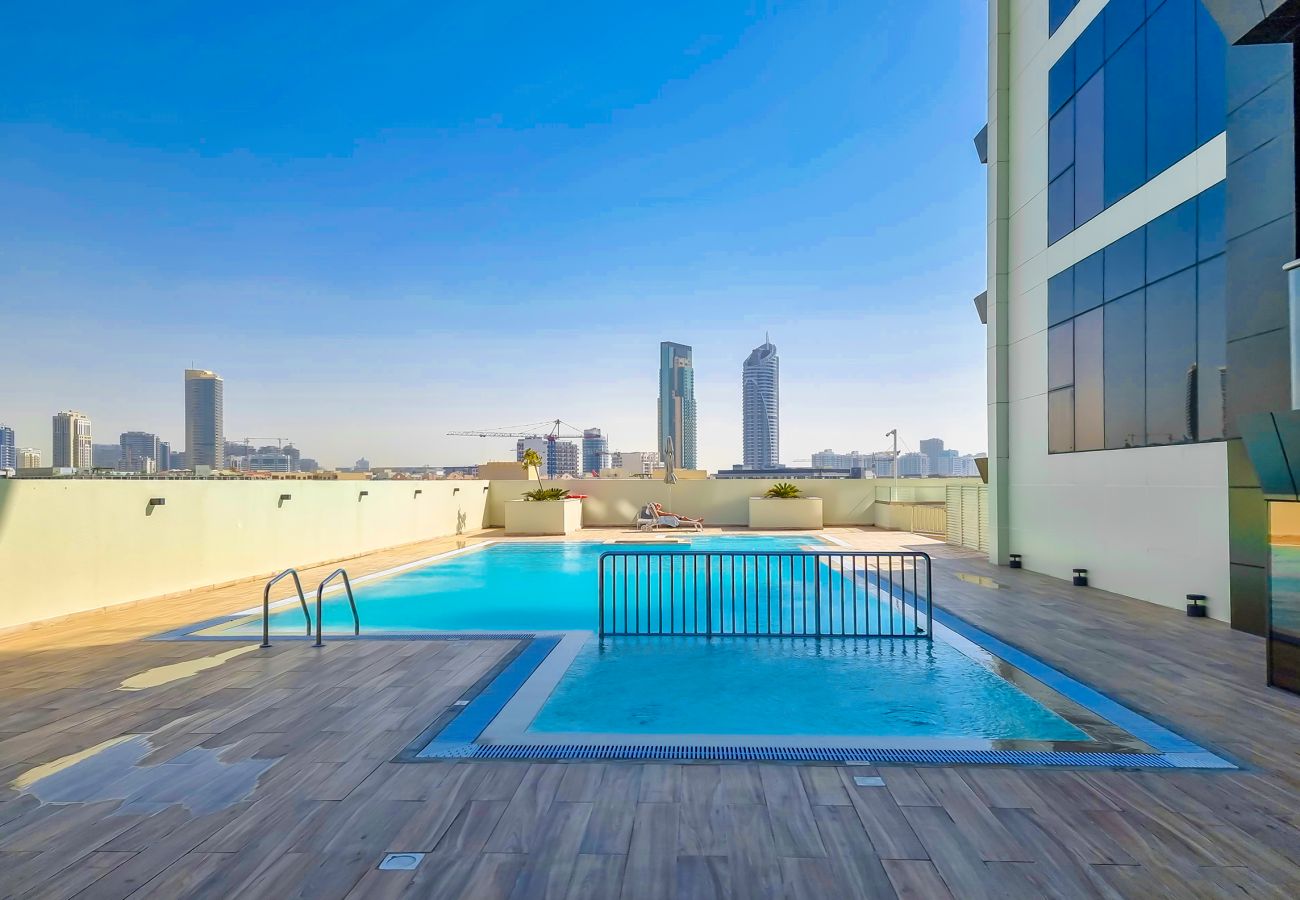 Apartment in Dubai - Park View Tower | Studio