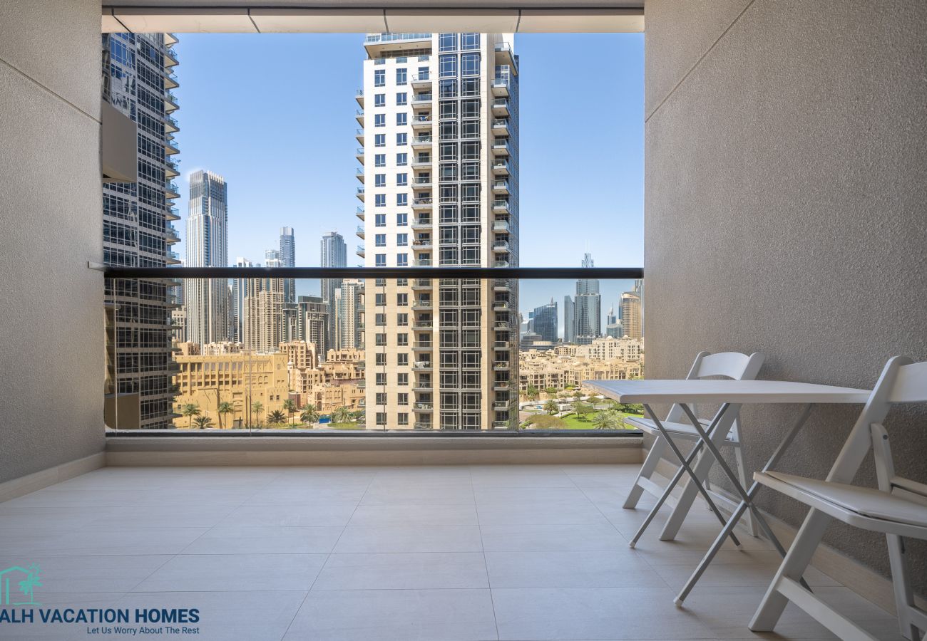 Apartment in Dubai - Elite Downtown Residence | Studio