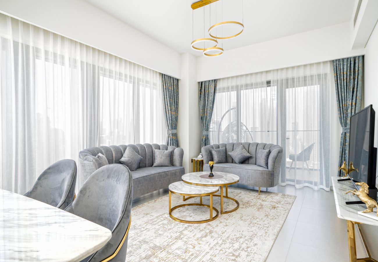 Apartment in Dubai - Burj Royale | 3 Bedrooms