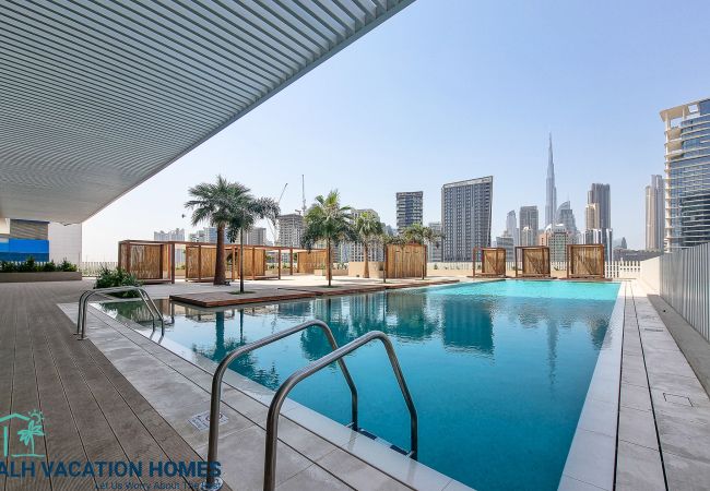 Apartment in Dubai - Upside Living | Studio - Over looking Burj Khalifa